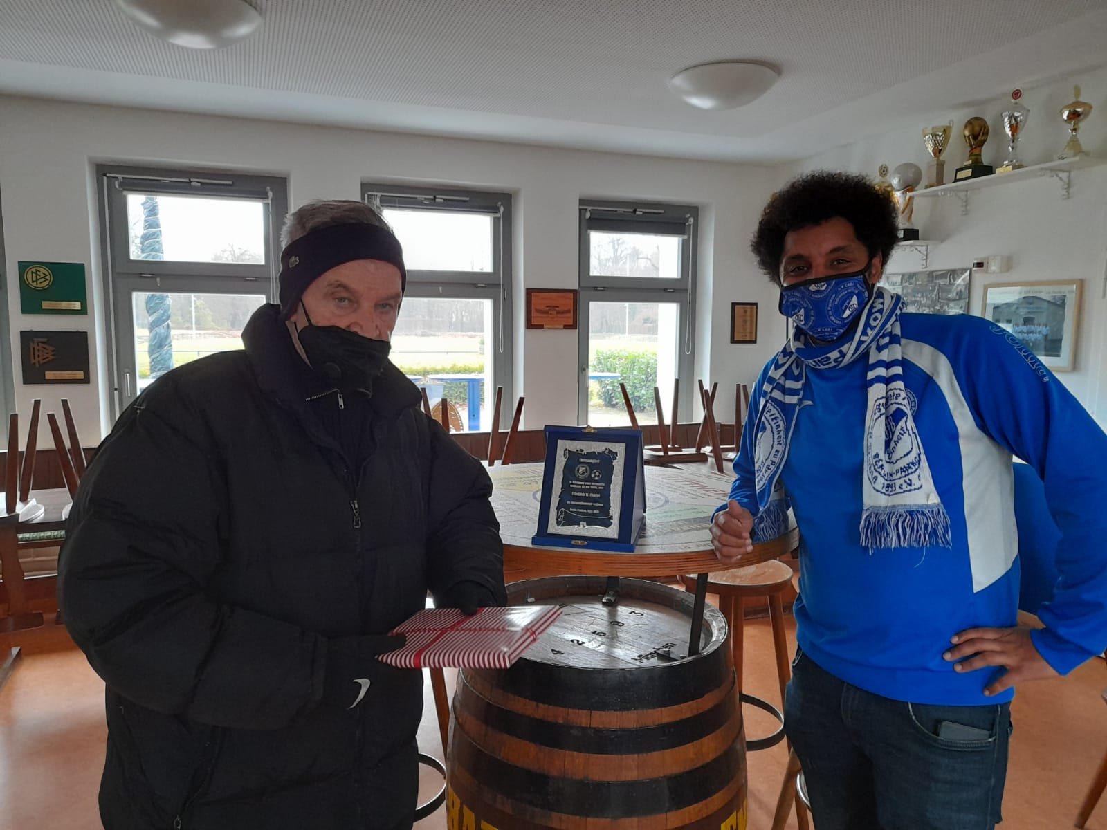 D.Plak Vereinsheim1.jpg